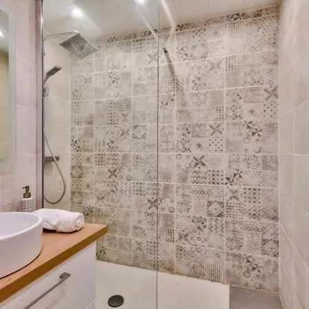 Apartment Lovely Apartment Bordeaux Bordeaux